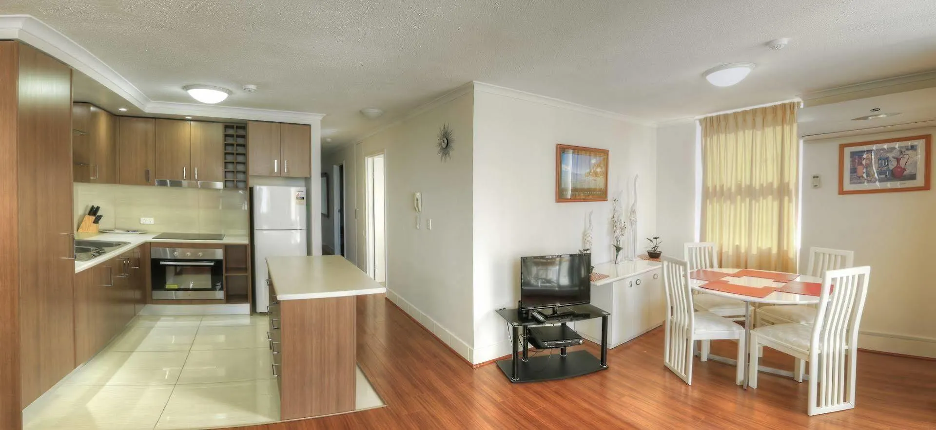 View Pacific Apartments Gold Coast 3*,